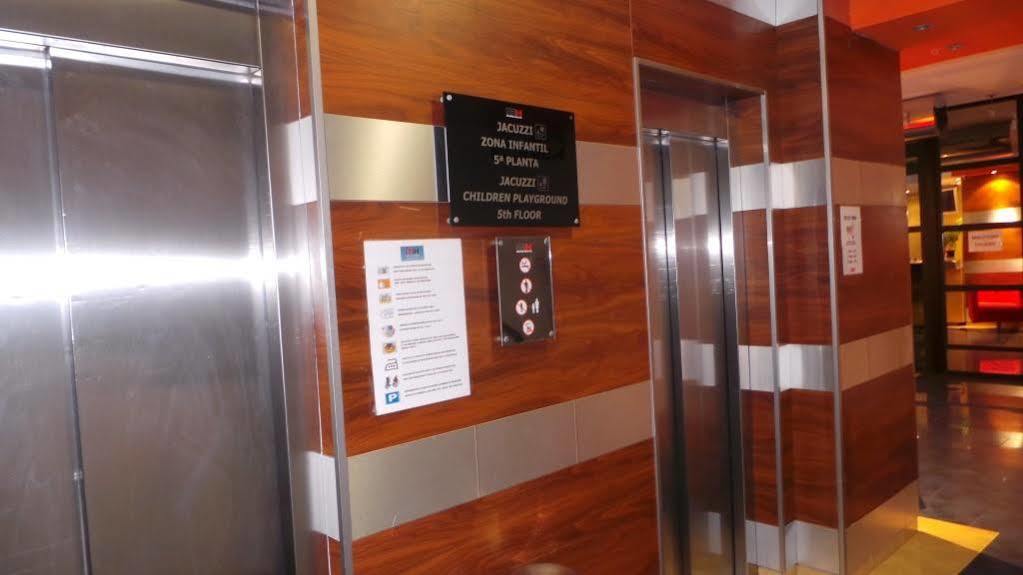 Hotel Cuco Benidorm Esterno foto